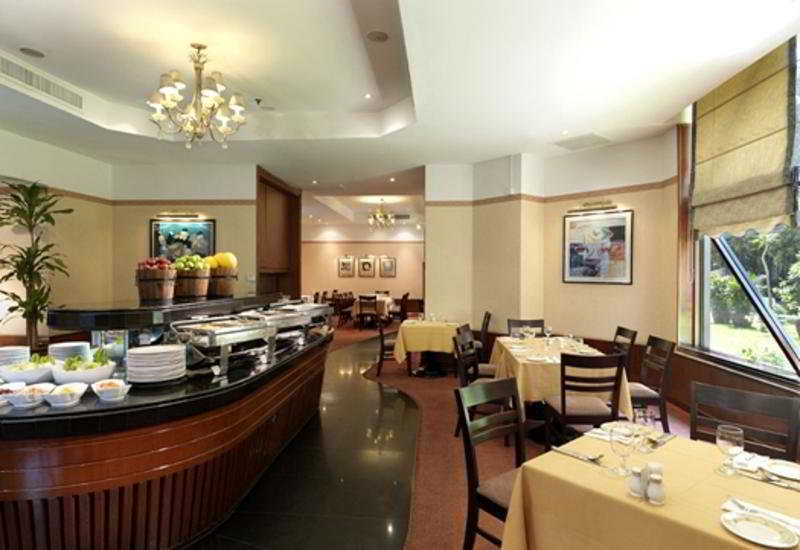 Ambassador Row Hotel Suites By Lanson Place Kuala Lumpur Extérieur photo